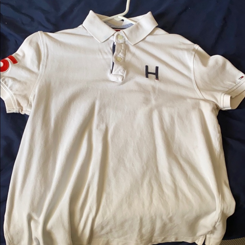 Tommy Hilfiger button up
